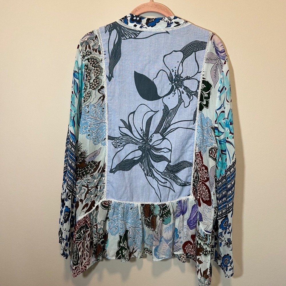 Soft Surroundings Mixed Floral Peplum Blouse Blue Multi Lace Trim Large - Picture 9 of 12